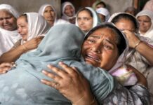 अमृतसर में नकली शराब पीने से 21 मरे, डीएसपी और एसएचओ निलंबित